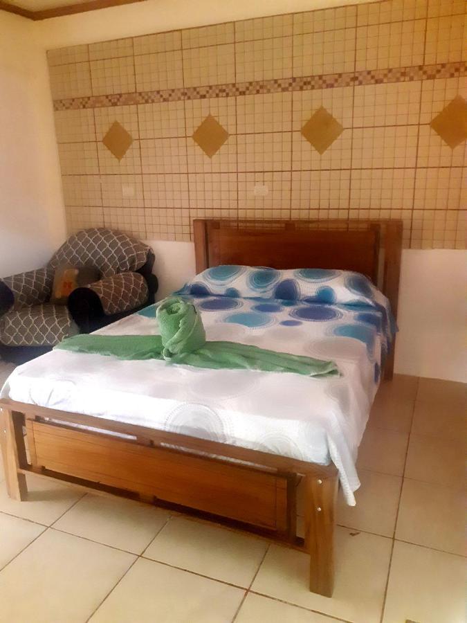 Cabinas Manolo Drake Bay, Ocean And Forest View Экстерьер фото