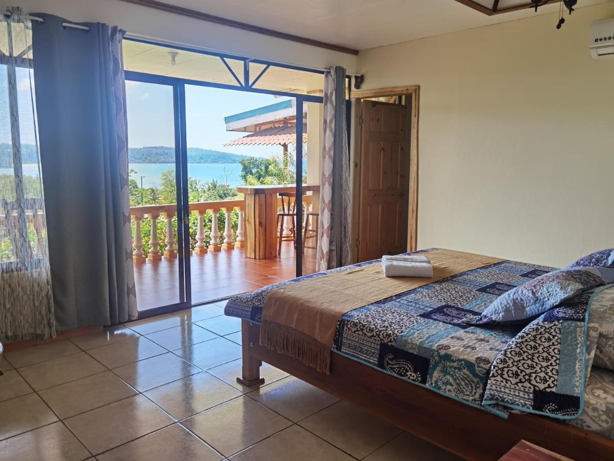Cabinas Manolo Drake Bay, Ocean And Forest View Экстерьер фото
